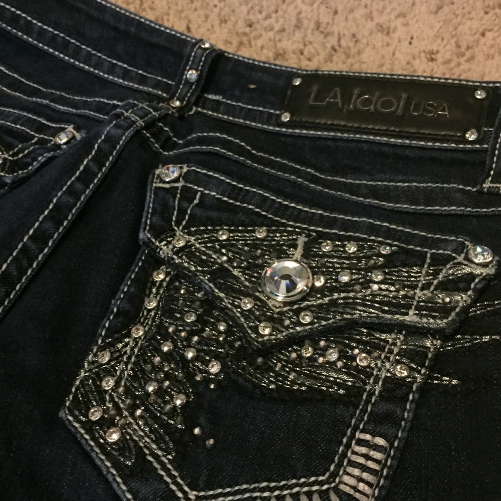 Capris Jeans - Picture 2 of 3